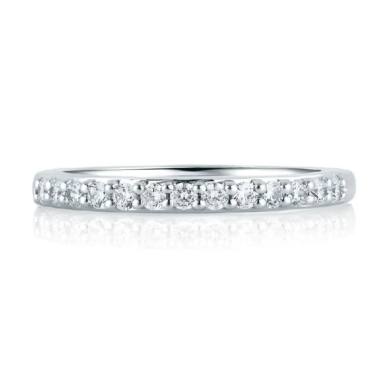 A.Jaffe Wedding Bands Classic A.JAFFE Fifteen Diamond Shared Prong Band with Signature Shank™ MRS057/26