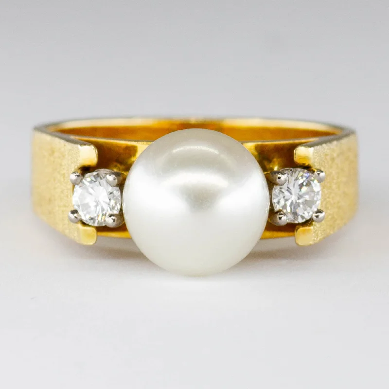 'Cavelti' Pearl and Diamond Ring | 0.20ctw | SZ 6.75