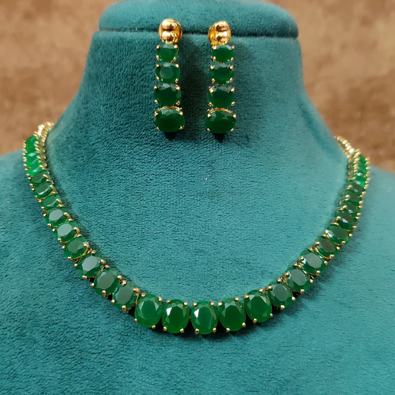 EMERALD COLOUR SINGLE LINE OVAL NECKLACE SET