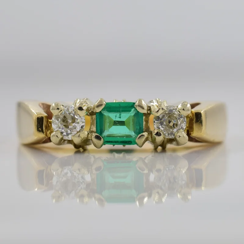 Emerald & Diamond Ring | 0.26ct, 0.20ctw | SZ 8.5