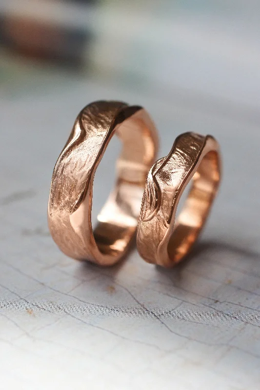 Textured wedding bands set for couple, melted rings with fabric texture