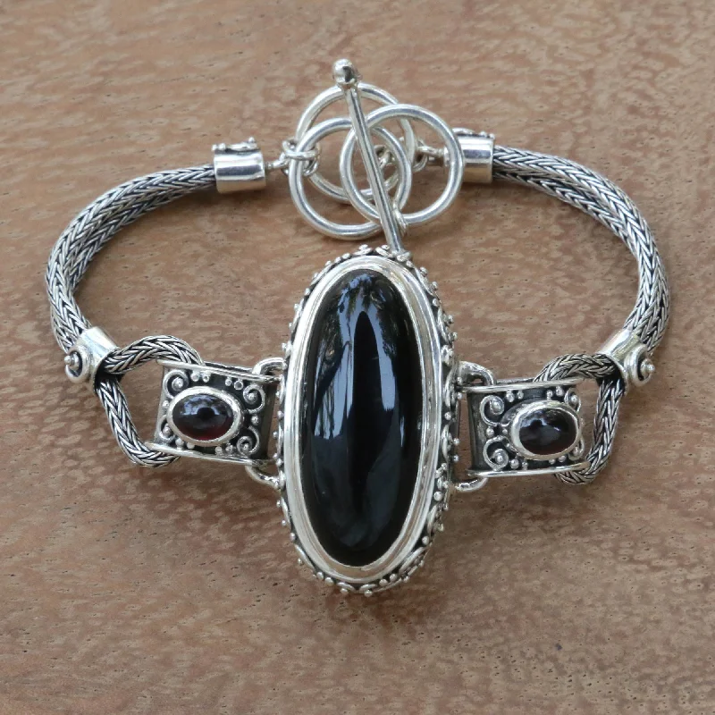 Royal Presence Balinese Style Pendant Bracelet with Onyx and Garnet