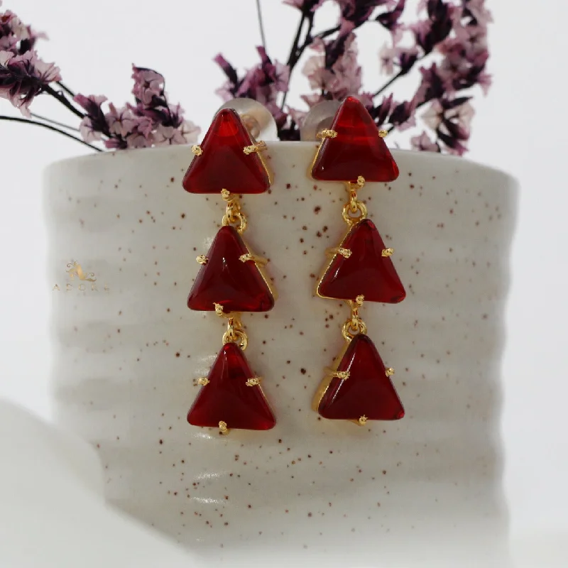 Triza 3 Triangle Earring