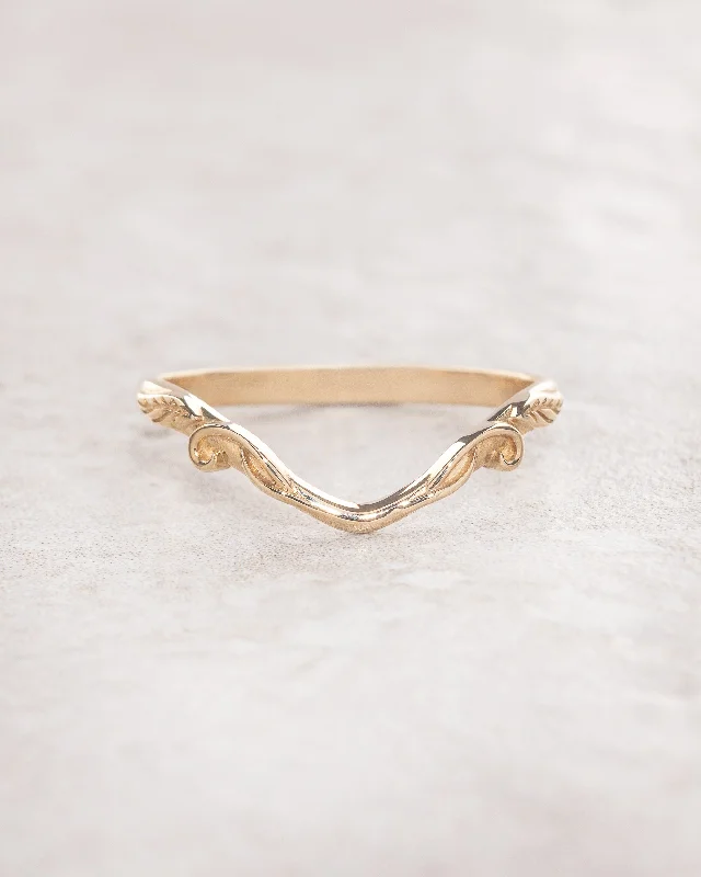 Dainty golden leaves wedding ring | matching wedding band for Adelina