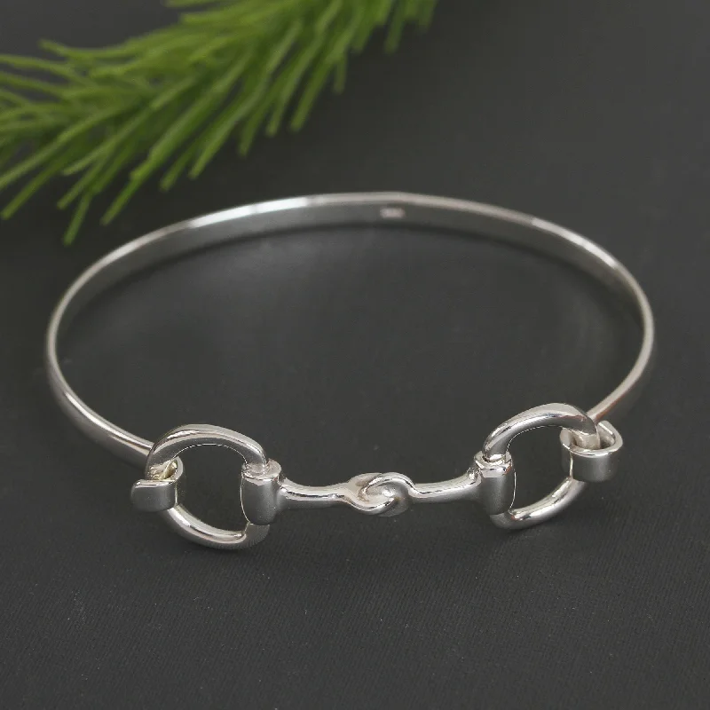 Beautiful Link Taxco Sterling Silver Bangle Bracelet Crafted in Mexico